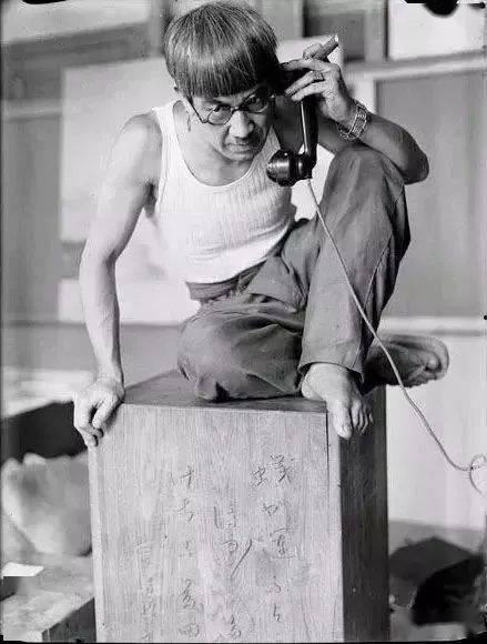 藤田嗣治,日本现代艺术巨匠的传奇人生与艺术成就  第3张