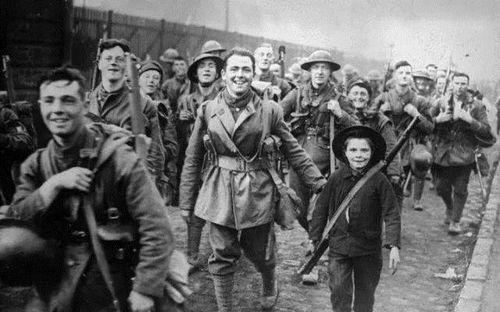 战争的代价 第一季,第一季：生死边缘的抉择  第2张